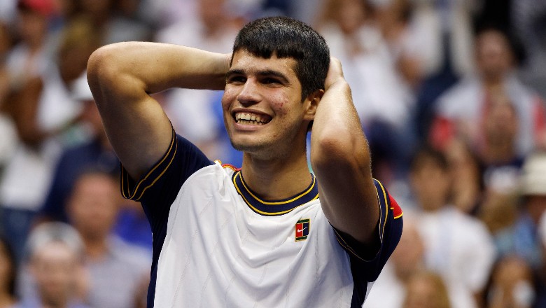 ‘Tiểu Nadal’ Alcaraz dính COVID-19, tuyển Tây Ban Nha thiệt quân ở Davis Cup - Ảnh 1