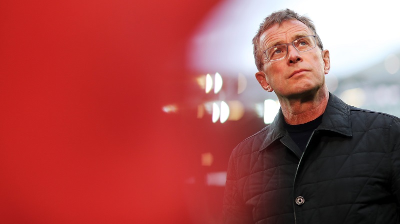 Đội bóng của Rangnick thua 0-3 ở Cúp C2 sau tin đồn ông đến MU - Ảnh 1