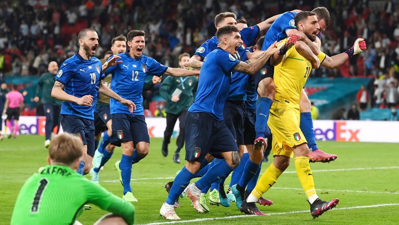 Donnarumma giành giải Lev Yashin cho thủ môn xuất sắc nhất năm - Ảnh 2