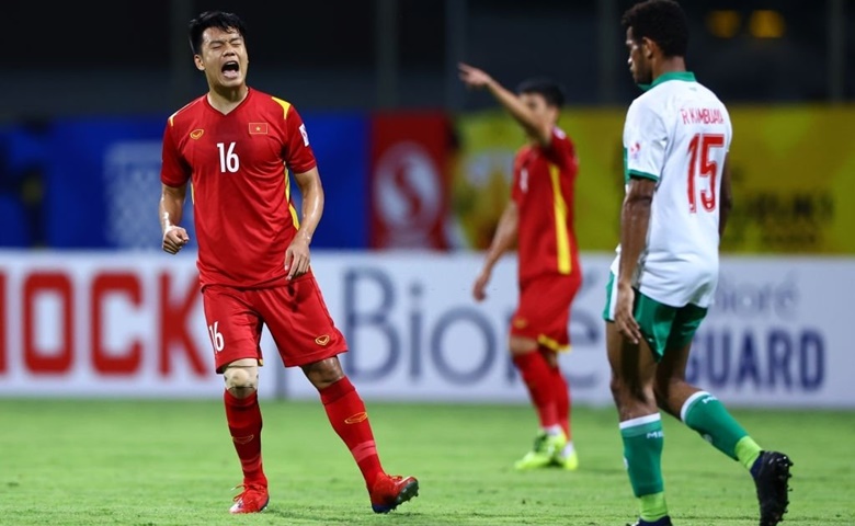Bao quát hàng thủ trận Indonesia vs Việt Nam, thành chung được AFF ca ngợi - Ảnh 1