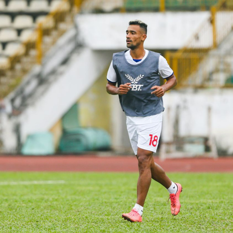 Cựu cầu thủ Viettel chuyển tới đội bóng Indonesia - Ảnh 2