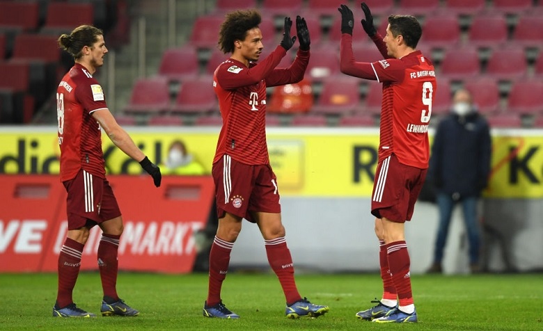 Lewandowski lập hat-trick, Bayern Munich có chiến thắng đầu tiên trong năm 2021 - Ảnh 2