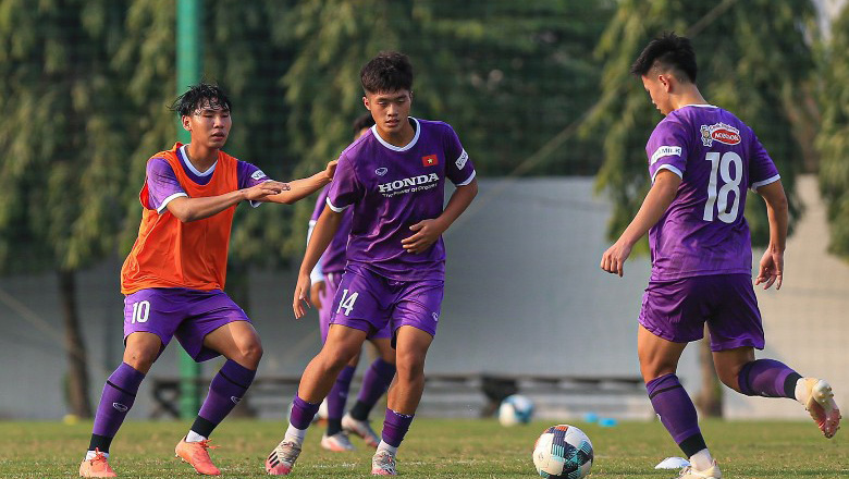 Tuyển thủ U23 Việt Nam nhiễm COVID-19 - Ảnh 1