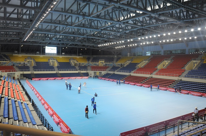 Chiêm ngưỡng nhà thi đấu 5000 chỗ Quảng Ninh chuẩn bị cho môn bóng chuyền SEA Games 31 - Ảnh 1