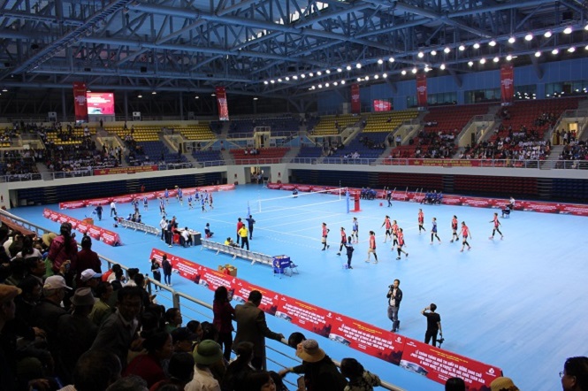 Chiêm ngưỡng nhà thi đấu 5000 chỗ Quảng Ninh chuẩn bị cho môn bóng chuyền SEA Games 31 - Ảnh 2