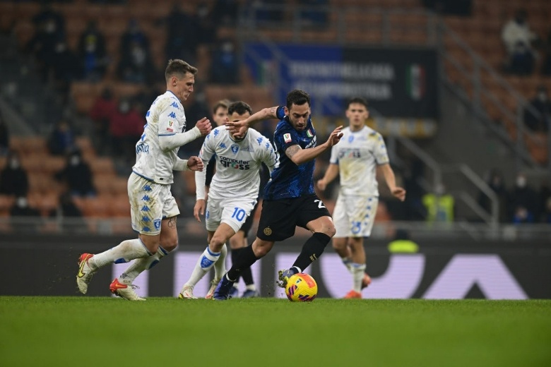 Inter chật vật hạ Empoli, tiến vào tứ kết Coppa Italia - Ảnh 1
