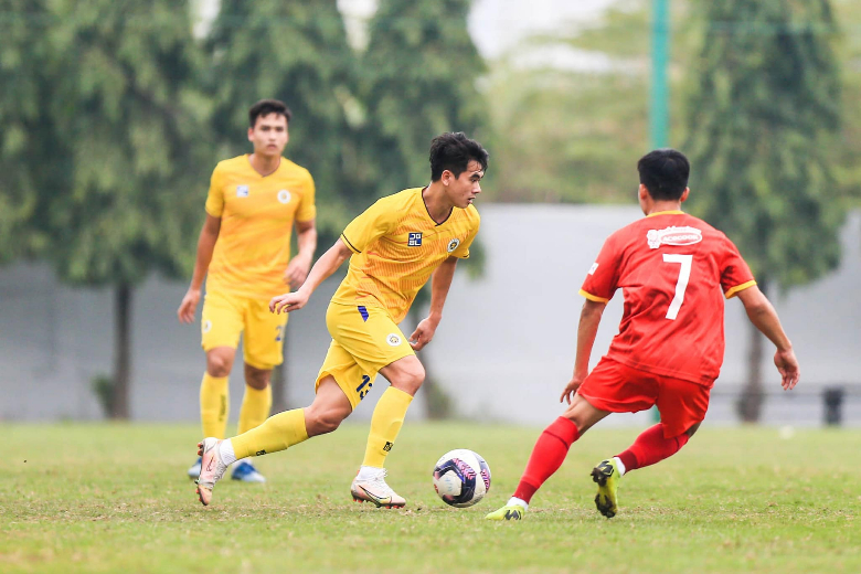 U23 Việt Nam thất bại trong trận giao hữu với CLB Hà Nội - Ảnh 1