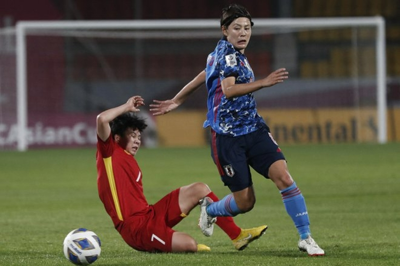 Trực tiếp ĐT nữ Việt Nam 0-2 nữ Nhật Bản: Phòng ngự kiên cường - Ảnh 4