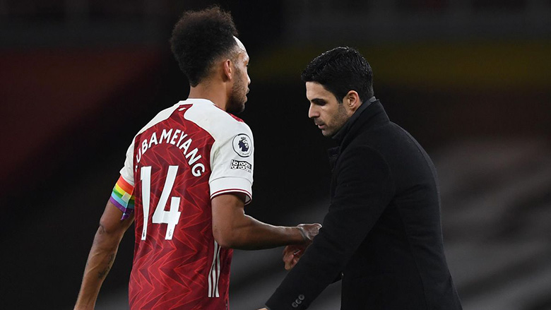 Arsenal cô lập Aubameyang ở London, đến Dubai tập huấn với... Jack Wilshere - Ảnh 1