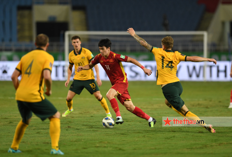 ĐT Việt Nam mặc áo đỏ ở trận gặp Australia - Ảnh 1