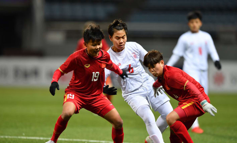HLV Mai Đức Chung: ĐT nữ Việt Nam sẽ chơi tấn công trước Myanmar - Ảnh 1