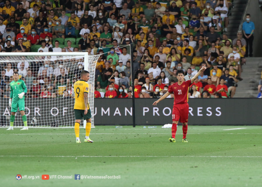 TRỰC TIẾP Australia 2-0 Việt Nam: Rogic nhân đôi cách biệt - Ảnh 8