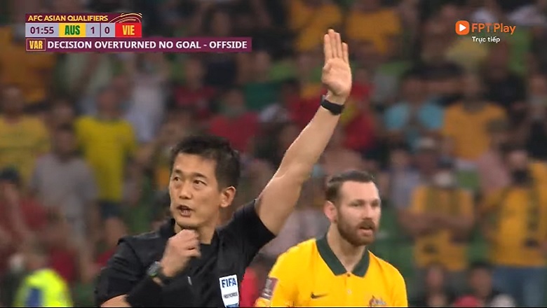 VAR giúp ĐT Việt Nam tránh khỏi bàn thua trước Australia ở giây thứ 19 - Ảnh 2