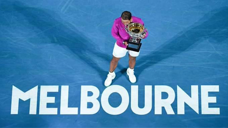 CHÙM ẢNH: Rafael Nadal ăn mừng chức vô địch Úc Mở rộng 2022 - Ảnh 10