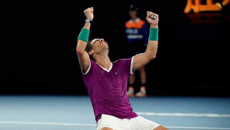CHÙM ẢNH: Rafael Nadal ăn mừng chức vô địch Úc Mở rộng 2022 - Ảnh 12