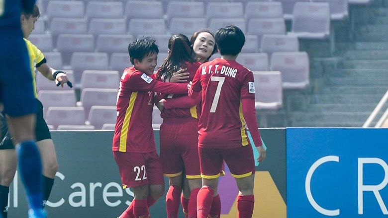 Đánh bại Thái Lan, nữ Việt Nam tiến gần đến giấc mơ World Cup - Ảnh 1