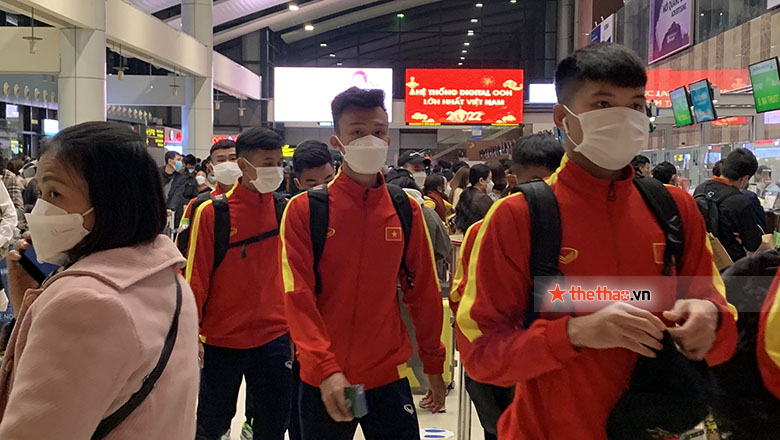 U23 Việt Nam di chuyển vào Bình Dương, chờ ngày sang Campuchia dự giải Đông Nam Á - Ảnh 1