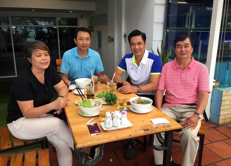 HLV Phạm Văn Tài gia nhập Bamboo Airways Vĩnh Phúc từ đội bóng chuyền nữ Hậu Giang - Ảnh 2