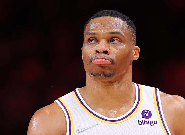 Lộ lý do Los Angeles Lakers từ chối đổi Westbrook lấy Wall - Ảnh 2