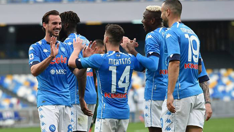 Link xem trực tiếp bóng đá Napoli vs Inter Milan, 0h00 ngày 13/2 - Ảnh 1