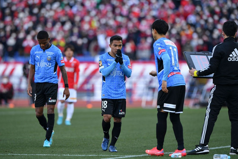 Chanathip lý giải nguyên nhân chơi mờ nhạt ở trận ra mắt Kawasaki Frontale - Ảnh 2