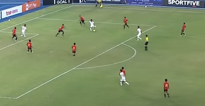 TRỰC TIẾP U23 Việt Nam 0-0 U23 Timor Leste: Liêm Điều vào đá tiền đạo - Ảnh 17