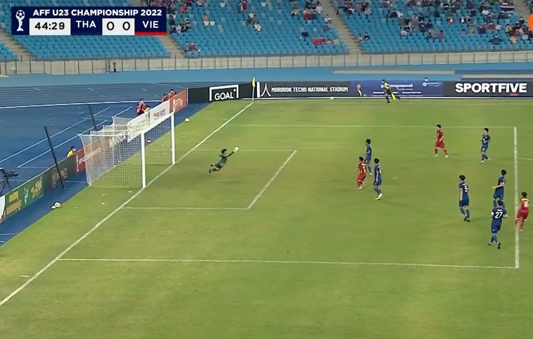 TRỰC TIẾP U23 Việt Nam 0-0 U23 Thái Lan: Tuấn Hưng cứu thua xuất sắc - Ảnh 19