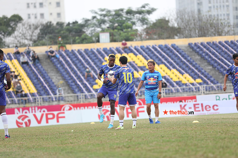 TRỰC TIẾP V.League 2022: SLNA vs HAGL, 17h00 ngày 6/3 - Công Phượng lần đầu đá chính - Ảnh 8