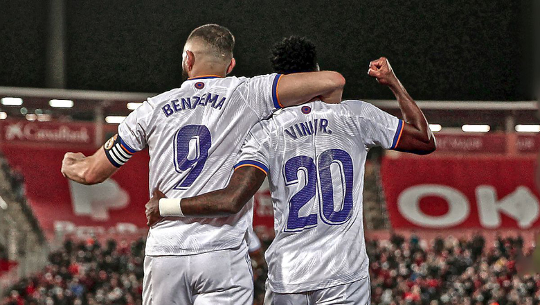 Benzema cân bằng kỷ lục, Real Madrid chạy đà hoàn hảo cho Siêu kinh điển - Ảnh 2