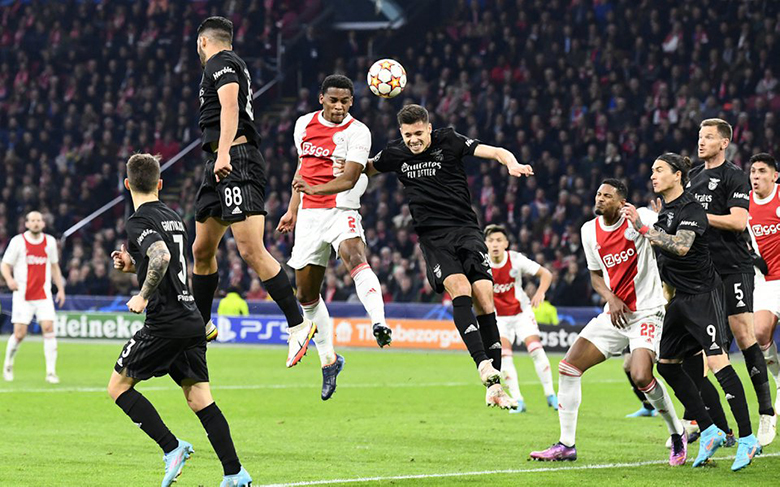 Benfica vào tứ kết Cúp C1 sau chiến thắng kịch tính trước Ajax - Ảnh 2