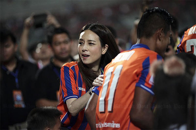 Đội bóng của Madam Pang 'thả thính' HLV Park Hang Seo - Ảnh 1