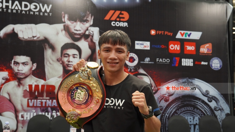 Hữu Toàn bình tĩnh, Hồng Đạt áp sát đối thủ ở họp báo sự kiện boxing WBA Asia: Vietnamese Dream - Ảnh 1
