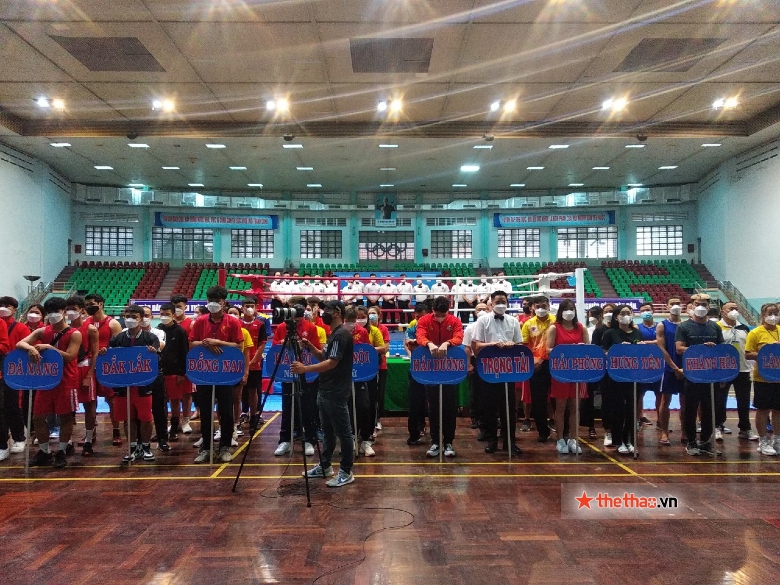 Vinh 'Tyson' thắng ngược kịch tính ở ngày mở màn Giải Vô địch Boxing toàn quốc - Ảnh 21