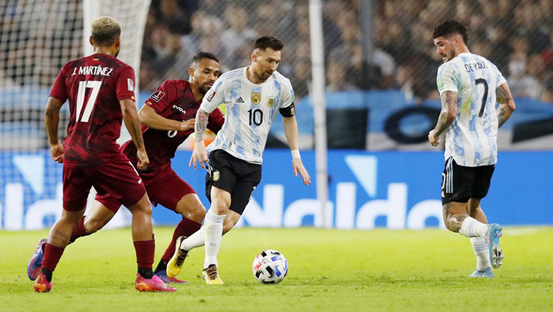 Messi ghi bàn sau 5 tháng, Argentina đại thắng ở vòng loại World Cup - Ảnh 1
