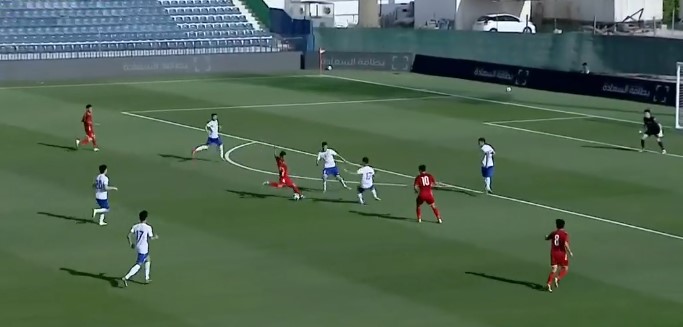 TRỰC TIẾP U23 Việt Nam 0-0 U23 Uzbekistan: Thế trận cân bằng - Ảnh 4
