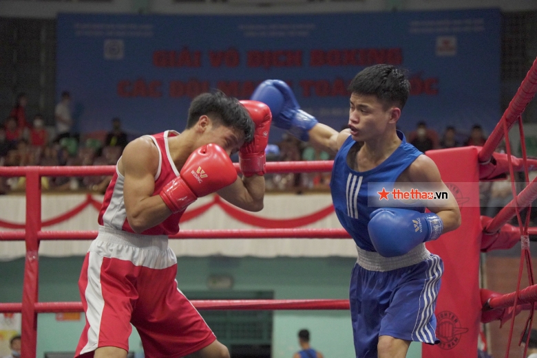Lê Hữu Toàn thắng ngược ở chung kết Boxing toàn quốc - Ảnh 1
