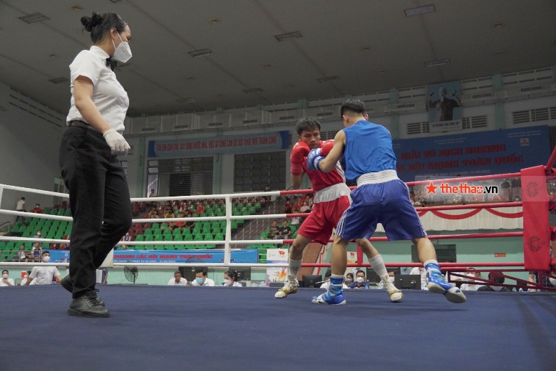 Lê Hữu Toàn thắng ngược ở chung kết Boxing toàn quốc - Ảnh 4