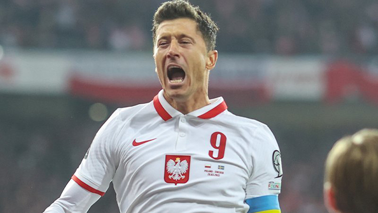 Lewandowski ghi bàn hạ Thuỵ Điển, Ba Lan giành vé dự World Cup 2022 - Ảnh 1