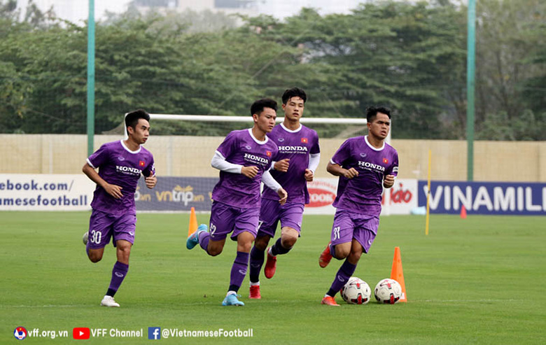 U23 Việt Nam mời U20 Hàn Quốc đá giao hữu để 'thử' sân Việt Trì - Ảnh 2
