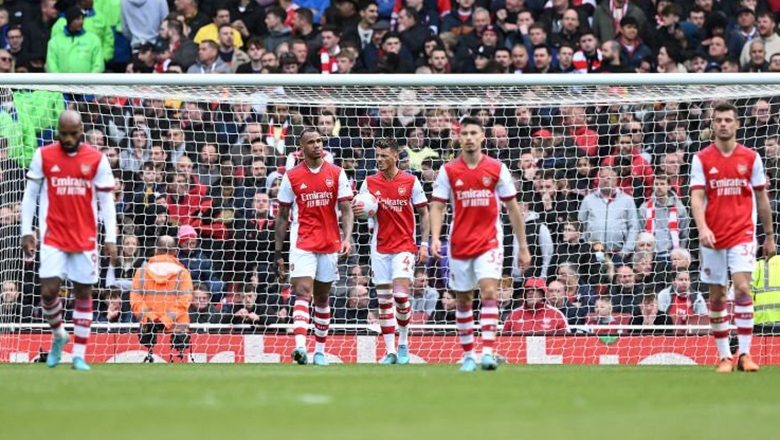 Arsenal để thua 1-2 trước Brighton, lỡ cơ hội lọt vào top 4 Ngoại hạng Anh - Ảnh 1
