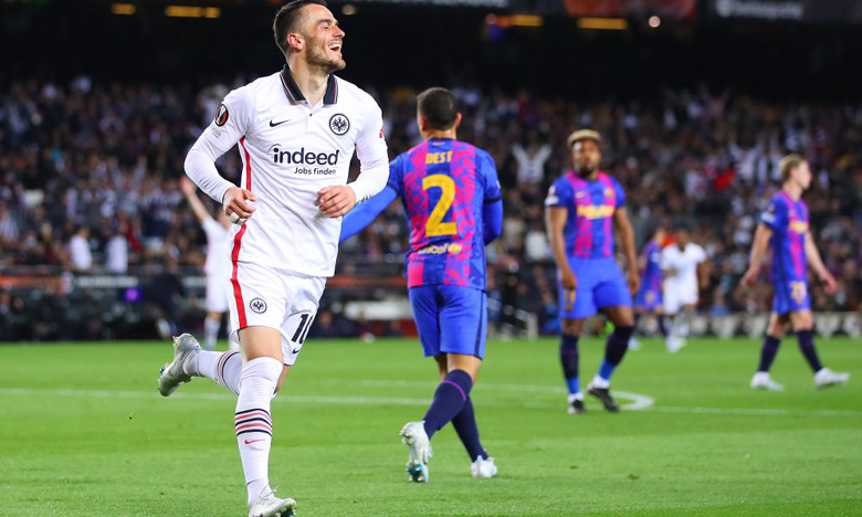Barcelona thua sốc Frankfurt ngay tại sân Camp Nou, bị loại khỏi Cúp C2 châu Âu - Ảnh 3