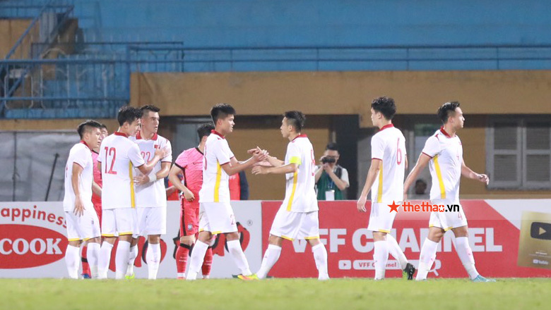 TRỰC TIẾP U23 Việt Nam 1-0 U20 Hàn Quốc: Văn Tùng lên tiếng - Ảnh 10