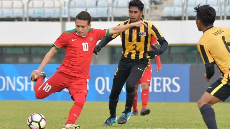Hai cầu thủ Indonesia mất số áo ở CLB châu Âu - Ảnh 1