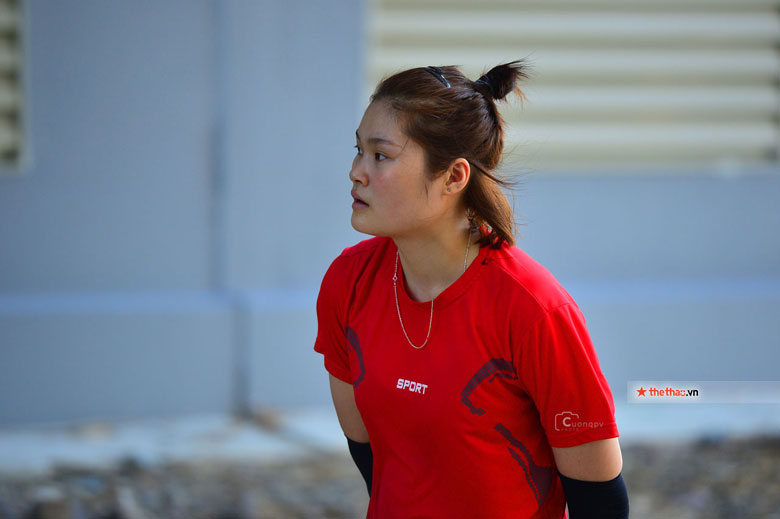 Ngắm dàn sao đội tuyển bóng chuyền nữ quốc gia tập huấn tại Ninh Bình - Ảnh 6