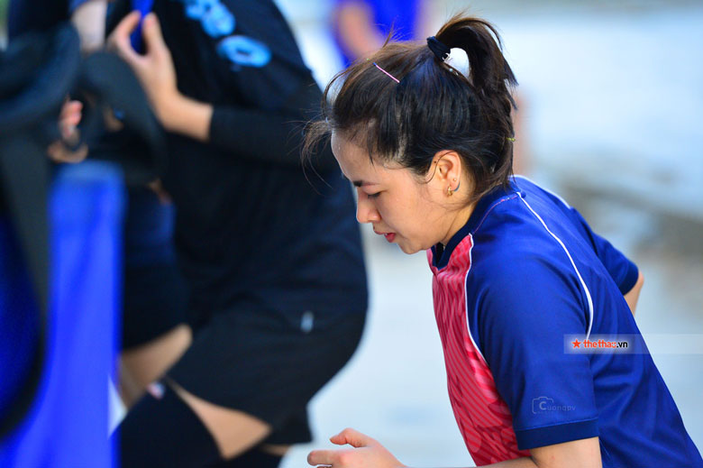 Ngắm dàn sao đội tuyển bóng chuyền nữ quốc gia tập huấn tại Ninh Bình - Ảnh 8