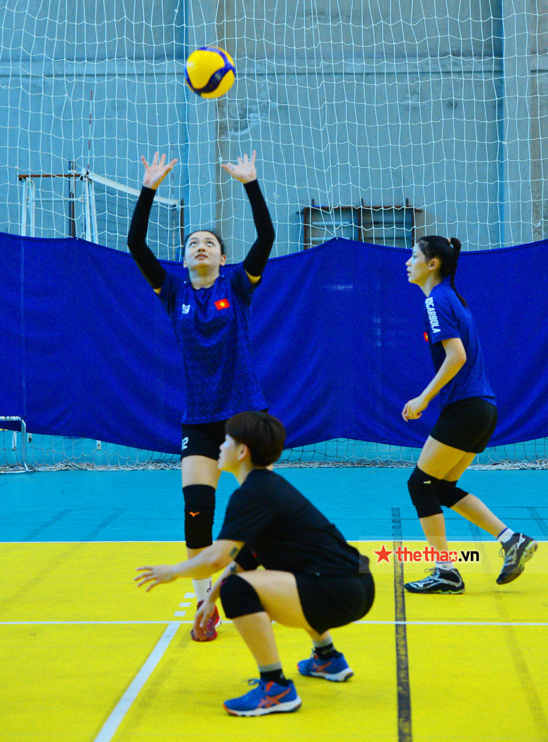 Hé lộ danh sách tuyển bóng chuyền nữ Việt Nam tại SEA Games 31 - Ảnh 2