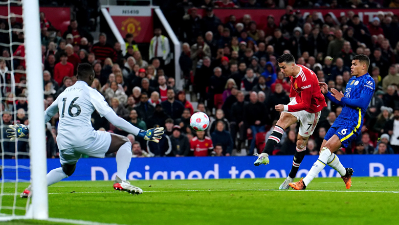 Kết quả MU vs Chelsea: Ronaldo cứu Quỷ đỏ thoát thua tại Old Trafford - Ảnh 3