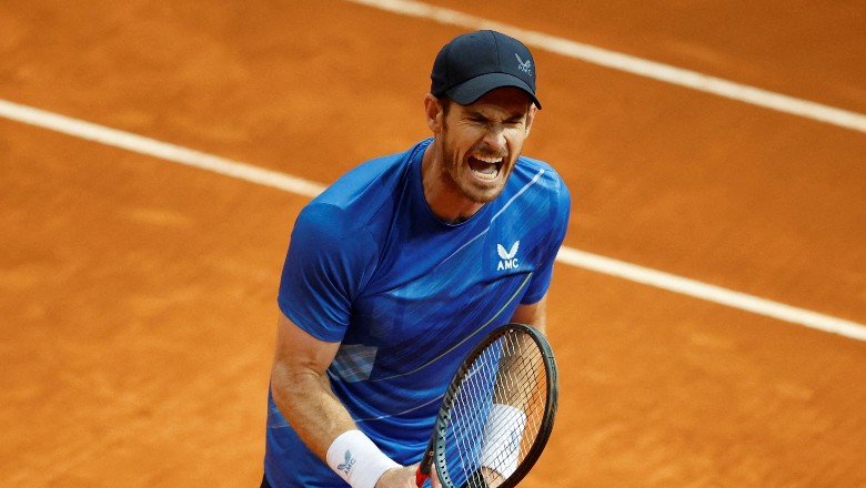 Murray bất ngờ bỏ cuộc, Djokovic giành vé vào tứ kết Madrid Open - Ảnh 1