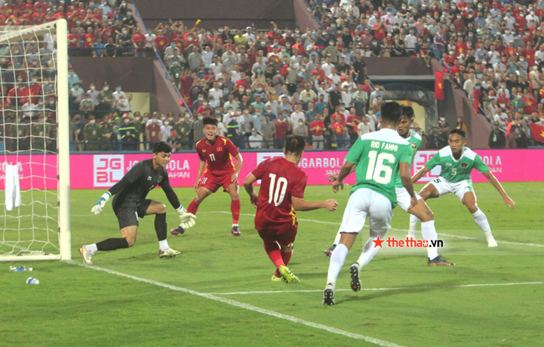 TRỰC TIẾP U23 Việt Nam 0-0 U23 Indonesia: Chủ nhà suýt có bàn thắng - Ảnh 21