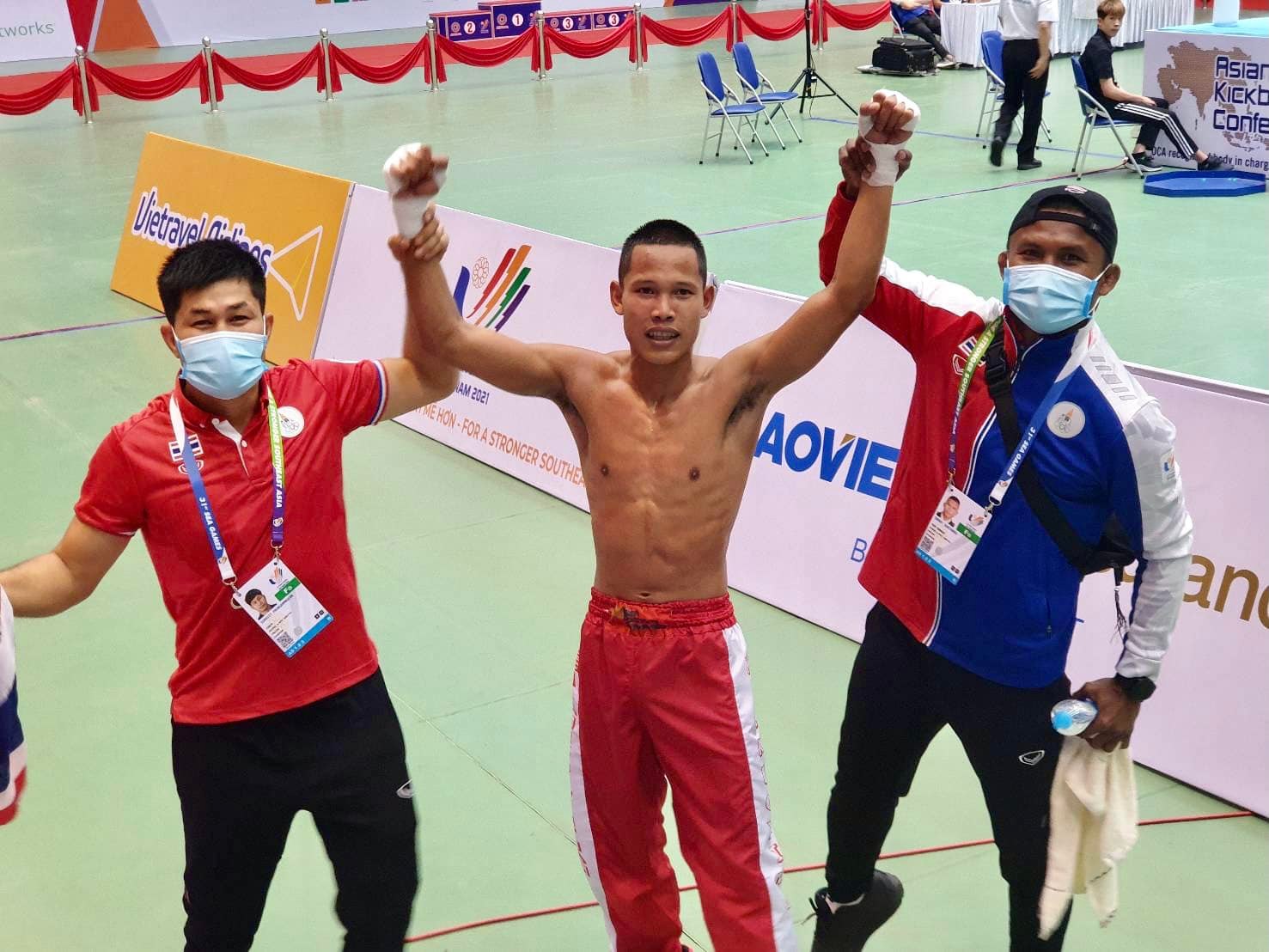 12/12 võ sĩ Kickboxing Thái Lan tham dự SEA Games 31 đều có huy chương - Ảnh 2